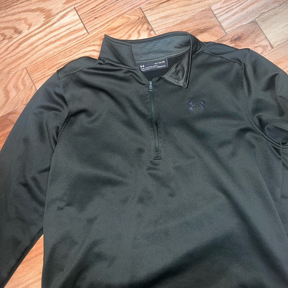 Under Armour Quarter Zip - Picture 3 of 3